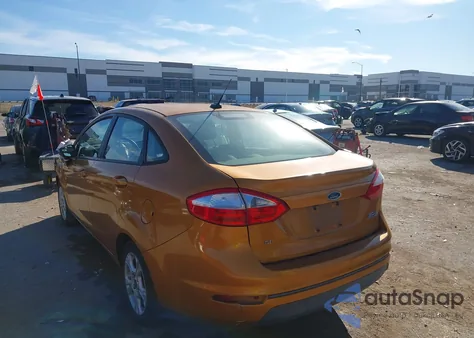 2016 Ford Fiesta Se z USA, uszkodzony, nr VIN 3FADP4BJXGM194740
